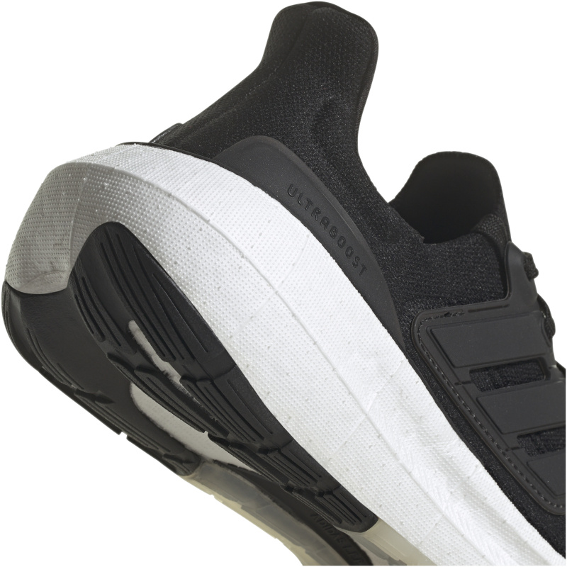 GY9353_9_FOOTWEAR_Photography_Detail View 2_white